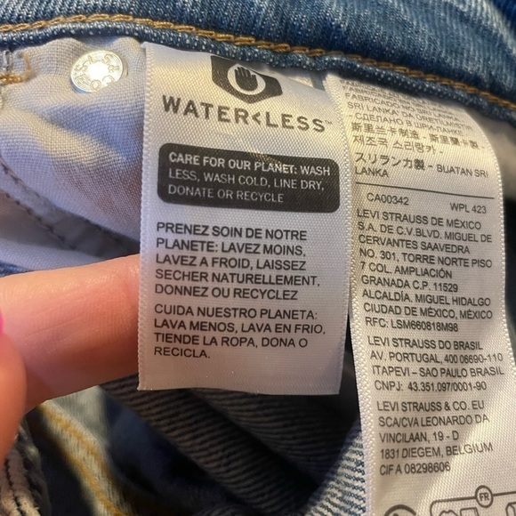 Levi's Light Blue Women's Jeans - Picture 8 of 9